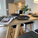 Frida Apartman, Exkluziv Varpanoramaval, A Belvaros Sziveben, Ingyenes Parkolassal *