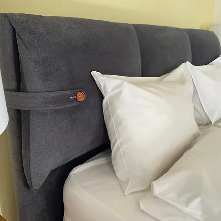 Frida Apartman, Exkluziv Varpanoramaval, A Belvaros Sziveben, Ingyenes Parkolassal Διαμέρισμα