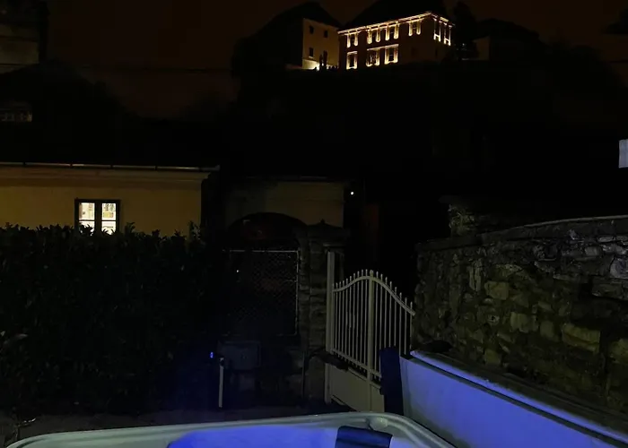 Lejlighed Frida Apartman, Exkluziv Varpanoramaval, A Belvaros Sziveben, Ingyenes Parkolassal Veszprém