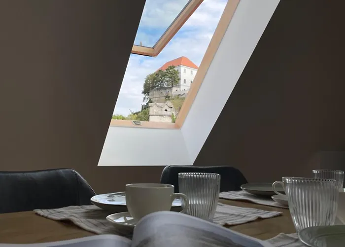Lejlighed Frida Apartman, Exkluziv Varpanoramaval, A Belvaros Sziveben, Ingyenes Parkolassal *