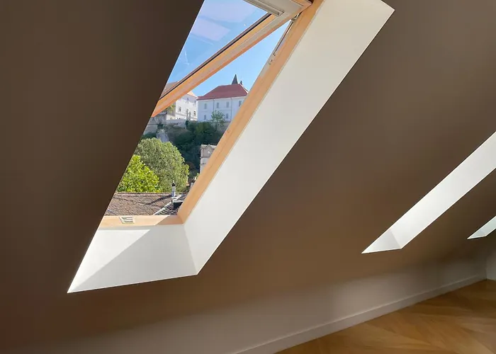 Frida Apartman, Exkluziv Varpanoramaval, A Belvaros Sziveben, Ingyenes Parkolassal Lejlighed