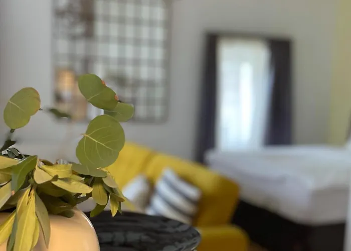 Frida Apartman, Exkluziv Varpanoramaval, A Belvaros Sziveben, Ingyenes Parkolassal Lejlighed *